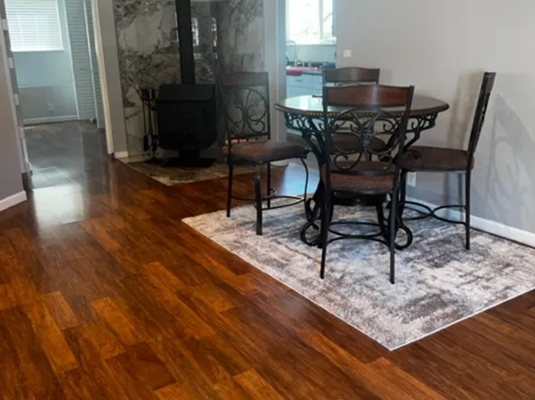 8422 123rd St E #2, Puyallup, WA 98373