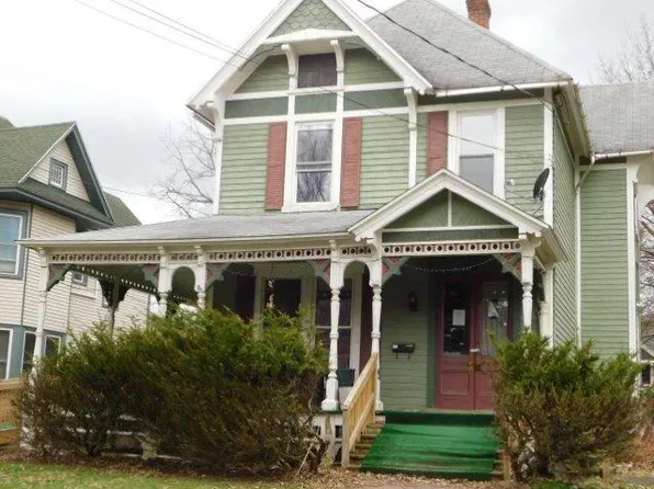 59 Elm St, Oneonta, NY 13820