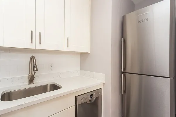 Rented by MNS Marketing | media 15