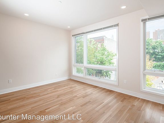 4th image of 1430 South St #8398058