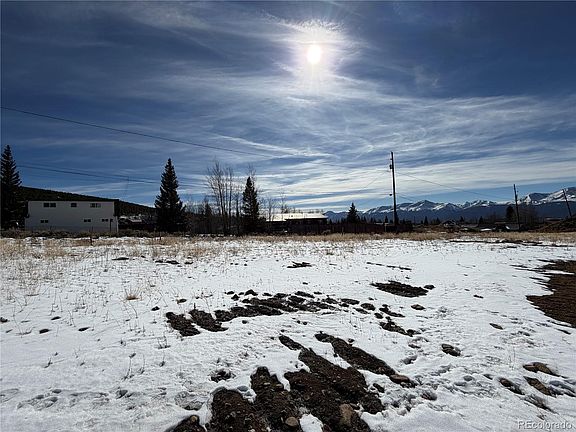 5th image of 627 E 8th Street LOT 3R