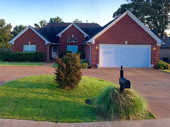 Quiet street on cove