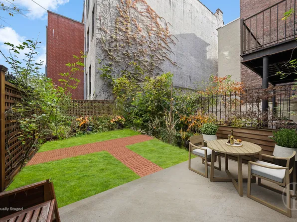 427 Convent Avenue image 8 of 18