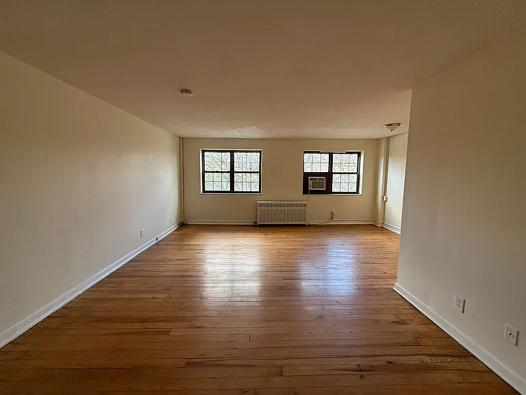 5424 Fifth Ave — Photo 10