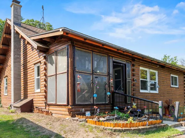 24 Glass Factory Road, Lyndeborough, NH 03082