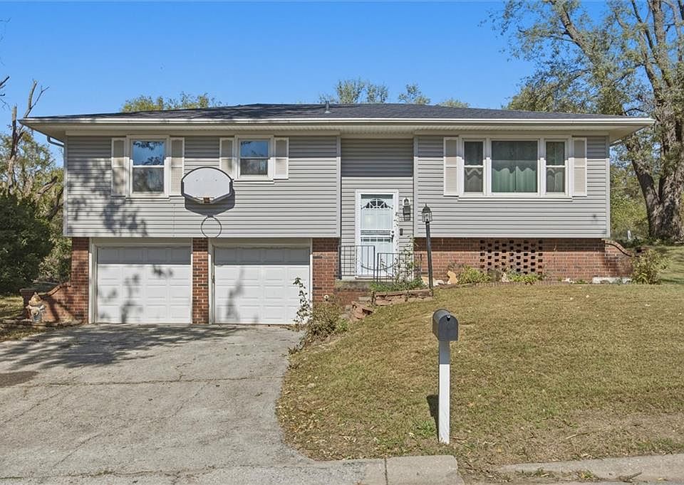 1st image of 5538 Webster Ave