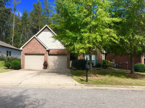 972 Valley Cir, Leeds, AL 35094