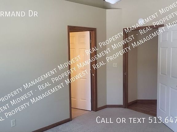5th image of 440 Armand Dr