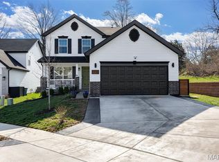 1928 Simba Cir, Saint Louis, MO 63125