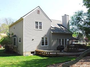 3609 Canoe Birch Ct, Fairfax, VA 22033