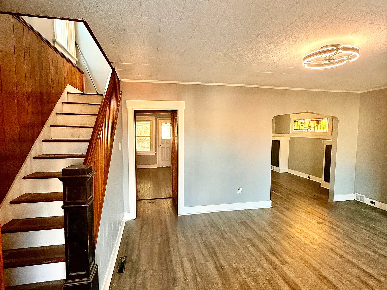 4 bed, 1430 sqft, $1,800 — Photo 2