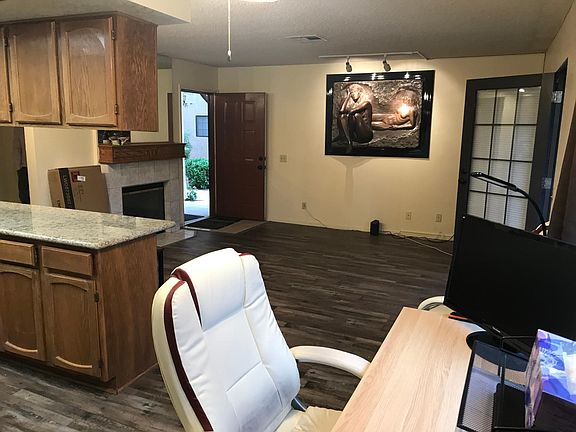 5th image of 4140 Sanderling Cir Unit 443