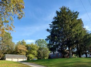 726 Riegelsville Rd, Milford, NJ 08848