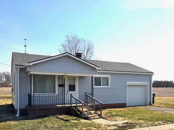 515 S Walnut St, Fortville, IN 46040