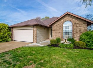 725 S Jonathan Cir, Springfield, MO 65802