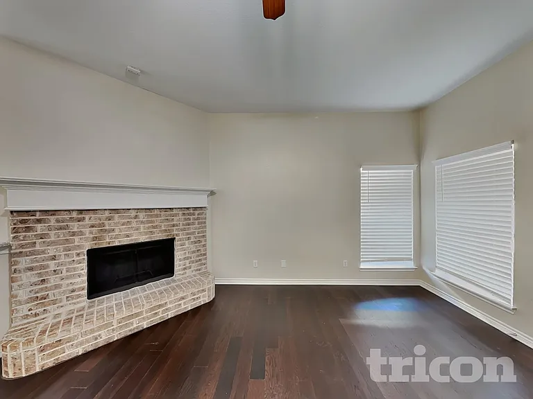 214 Bob White Dr — Photo 4
