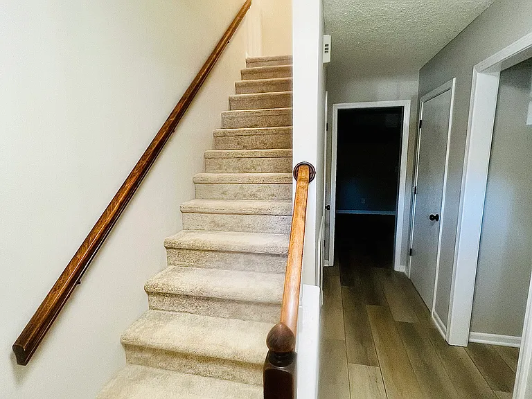 Furman Place Townhomes — Photo 23