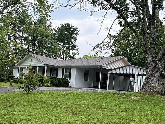 2nd image of 295 Williams Cir