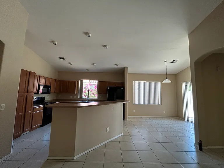 3869 S Coach House Dr — Photo 24