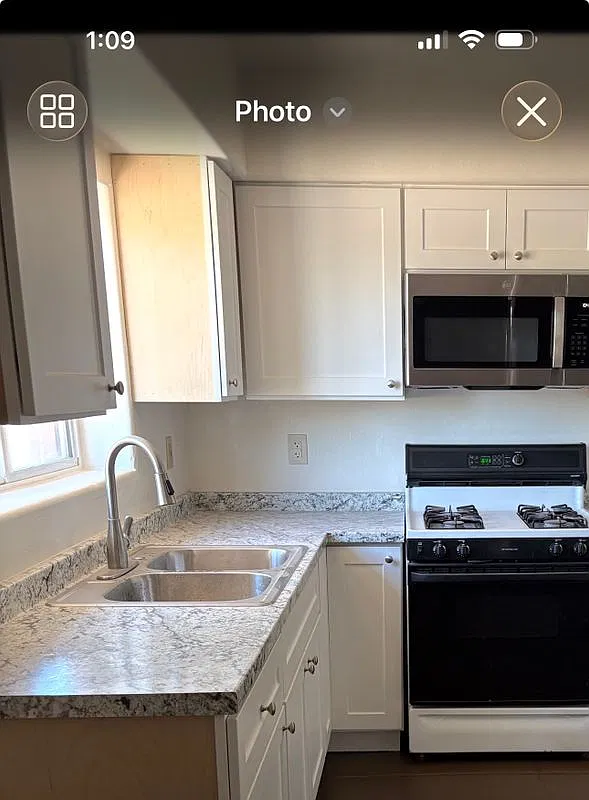 3 bed, 2.0 bath, 1100 sqft, $1,400 — Photo 4
