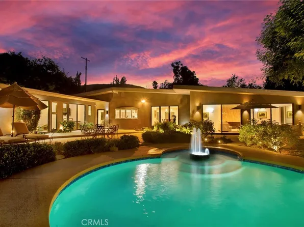 5256 Armida Dr, Woodland Hills, CA 91364