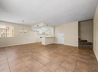 4750 E MORELAND Street, Phoenix, AZ 85008