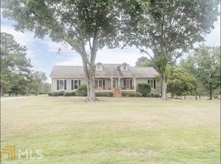 220 White Acres Dr, Stockbridge, GA 30281