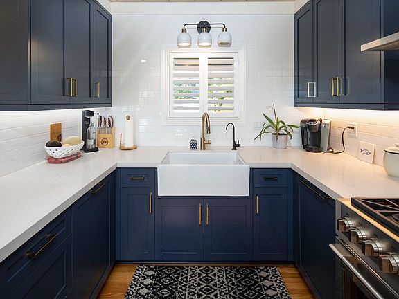 Beautiful family kitchen, gas stove