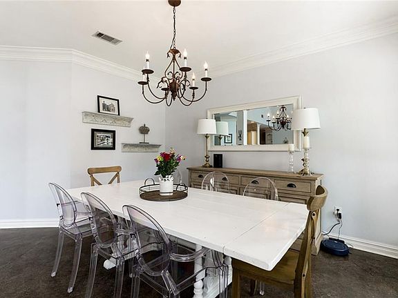 3rd image of 920 Bald Cypress Dr