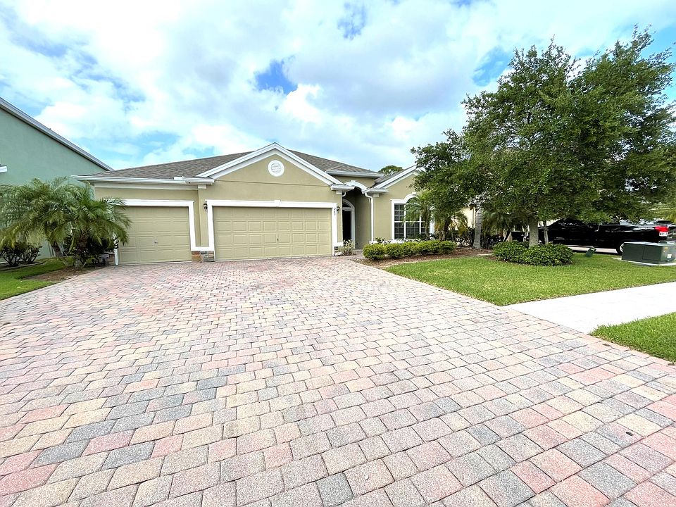 1st image of 249 Broyles Dr SE
