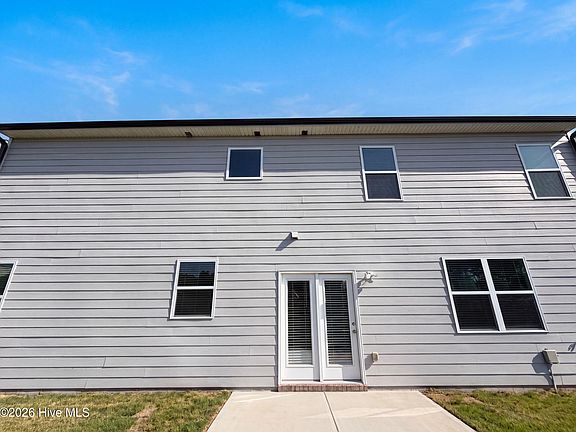5th image of 288 Donnington Court