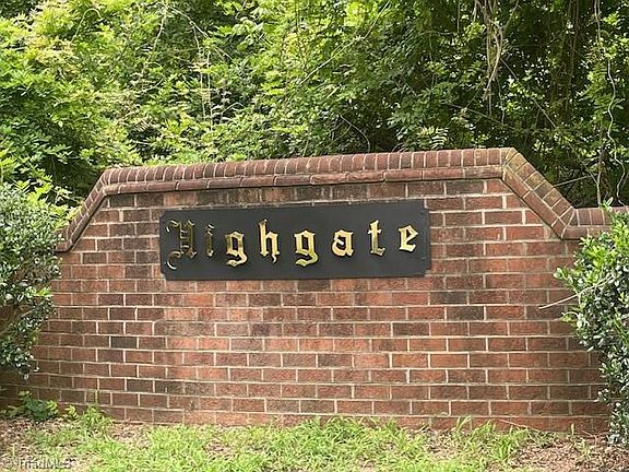 3rd image of 108 Highgate Ln