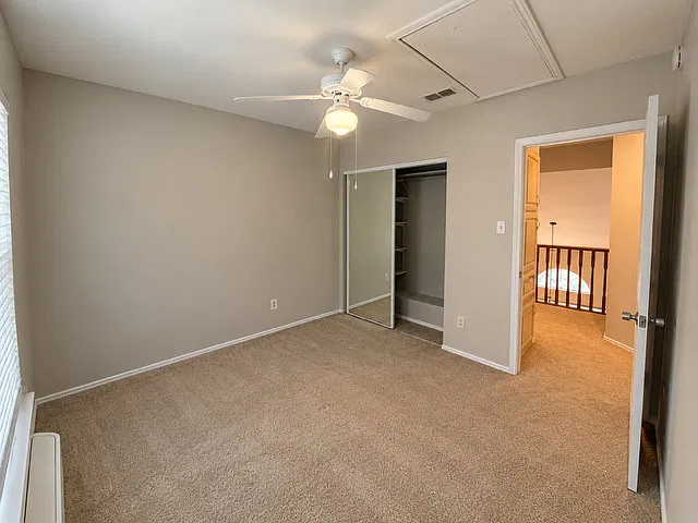 3 bed, 2.5 bath, 1944 sqft, $2,700 — Photo 2