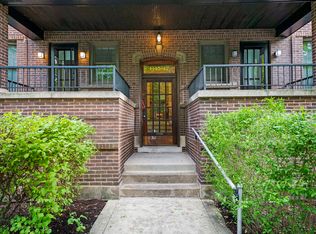 1415 W Rascher Ave #201, Chicago, IL 60640