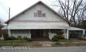 2nd image of 1120 36th Ave