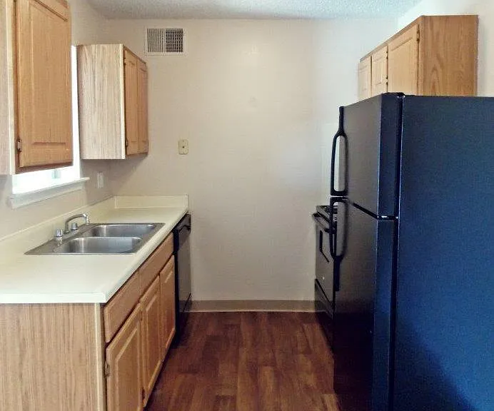 The Bicycle Club Apartments — Photo 21