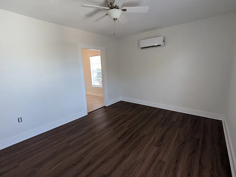127 S Peninsula Dr #3 — Photo 35