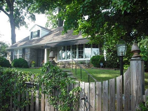 1st image of 3814 Sheringham Pl