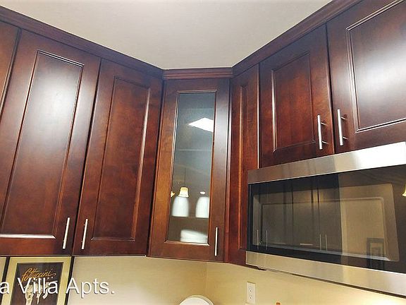 5th image of 11737 Vanowen St APT 205