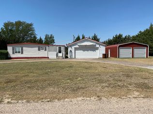 541 S Boeke St, Sharon Springs, KS 67758