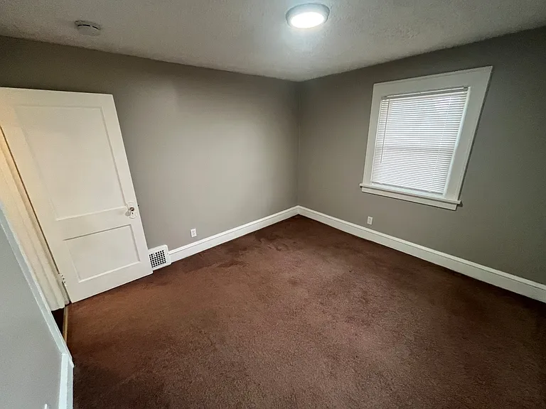 825 Smith Ave NW — Photo 20