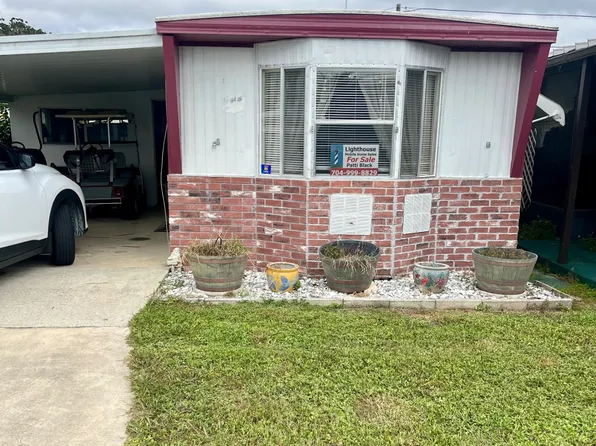 297 1/2 Lake Ave S #11, Frostproof, FL 33843