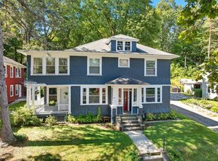 40 Howland Ter, Worcester, MA 01602