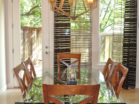 Formal Dining