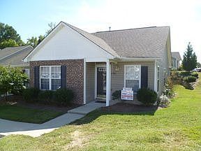2nd image of 601 Carrington Ln