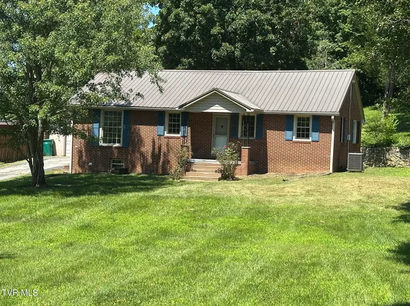 4248 Maplewood St, Kingsport, TN 37660