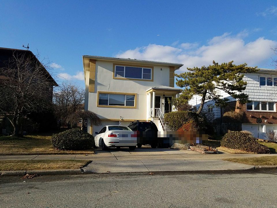 1st image of 20333 27th Ave