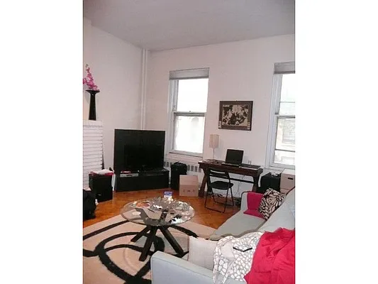 Rented by Brooklyn Heights Real Estate Inc | media 13