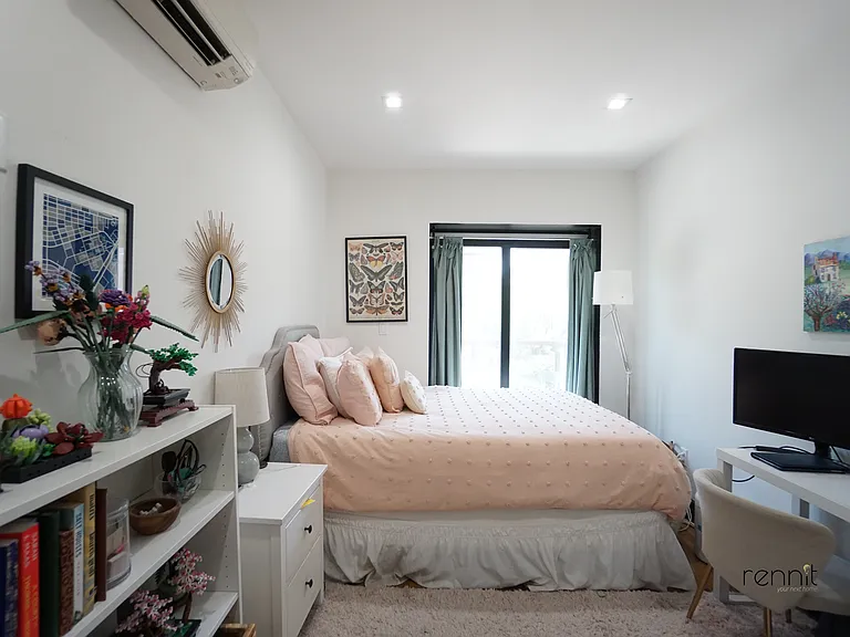 562 Park Pl #2B — Photo 19