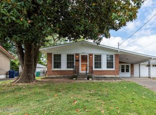 3878 Darlene Dr, Shively, KY 40216